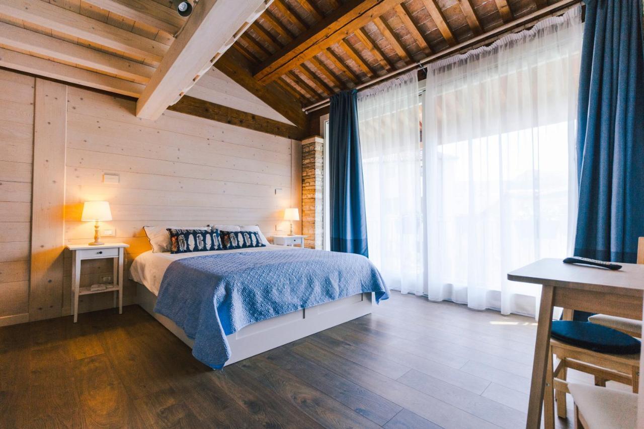 B&B Al Fienile 파데르도 델 그라파 외부 사진