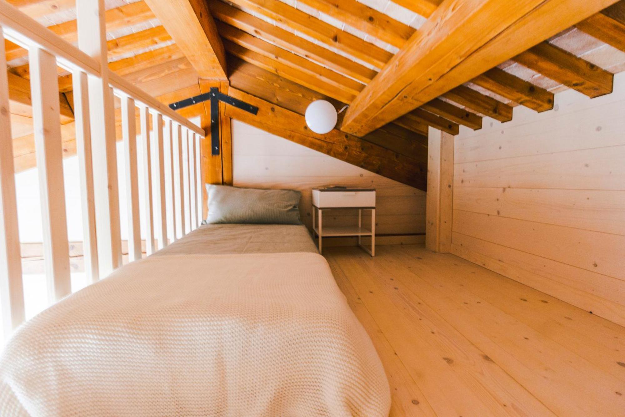 B&B Al Fienile 파데르도 델 그라파 외부 사진